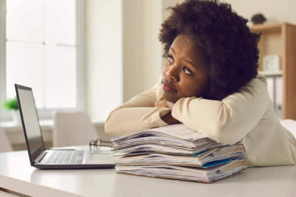 Employee daydreaming at work