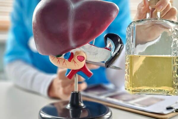 Liver damage from alcohol