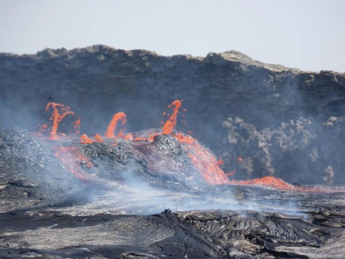 Lava splashing