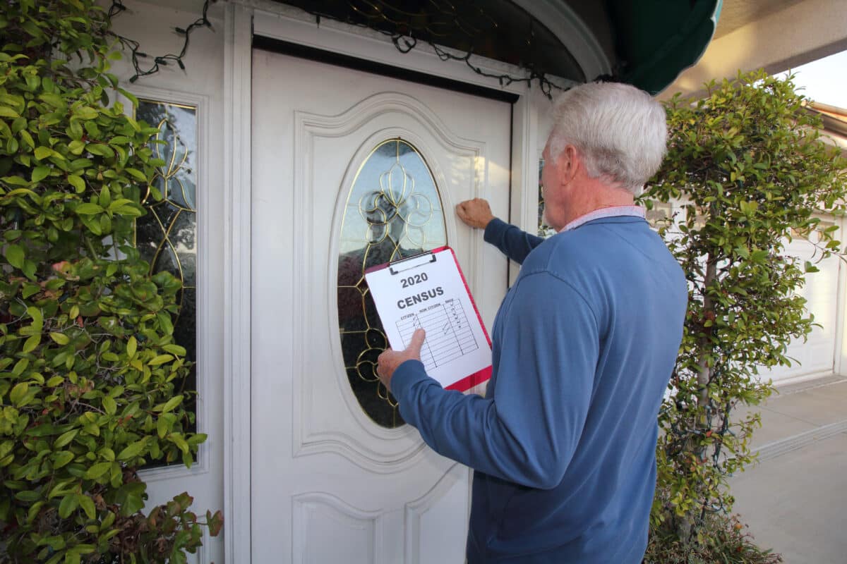 Census canvassing