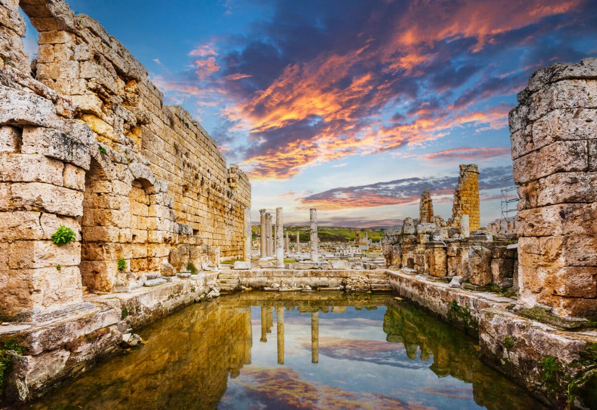 Roman baths in the ancient city of Perge