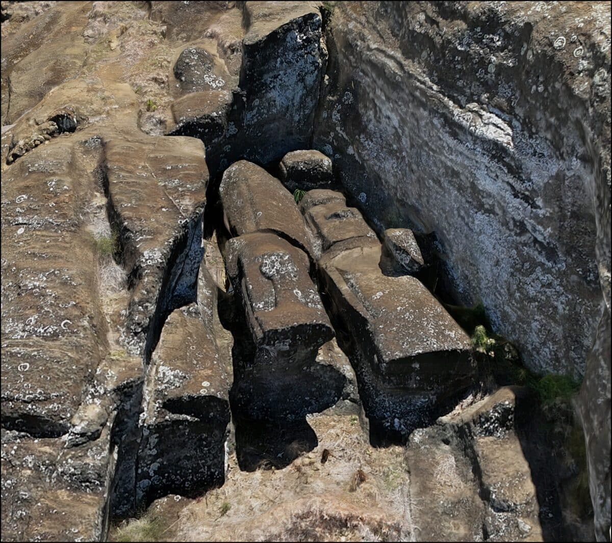 Easter Island carving technique