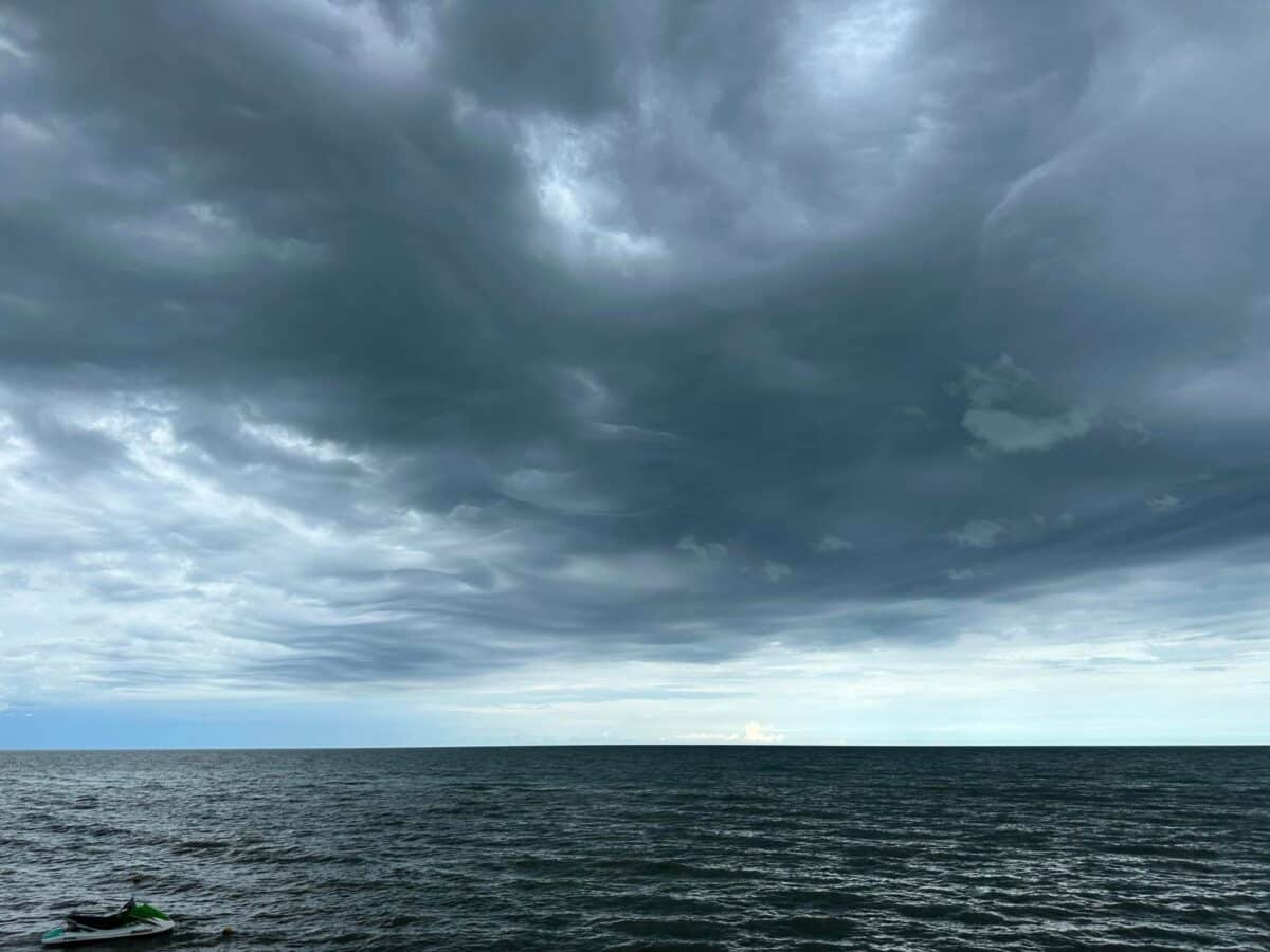 Clouds over the ocean