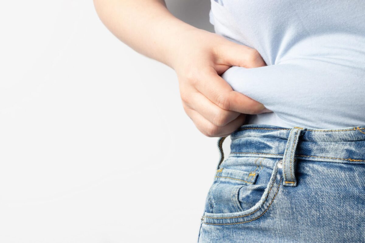 An abdominal skinfold reading of 20 mm or more predicted diminished aerobic performance.