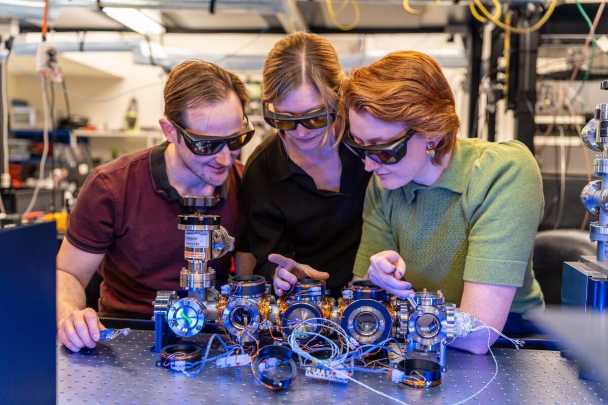 atomic clock