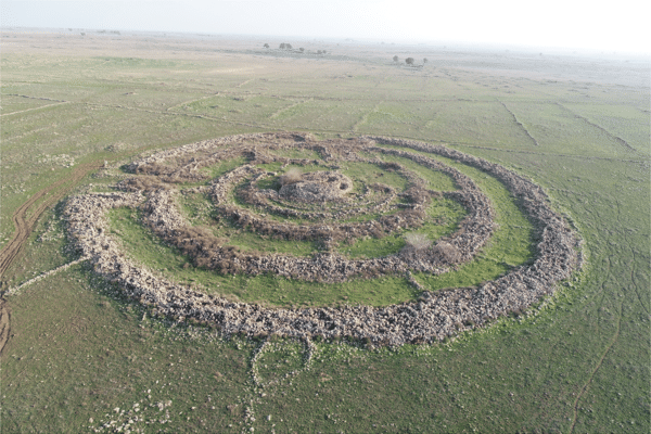 Aerial photo of Rujm el-Hiri, view to east.
