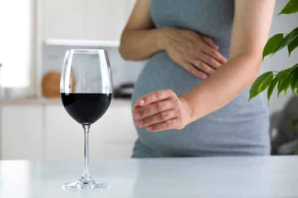 pregnant alcohol