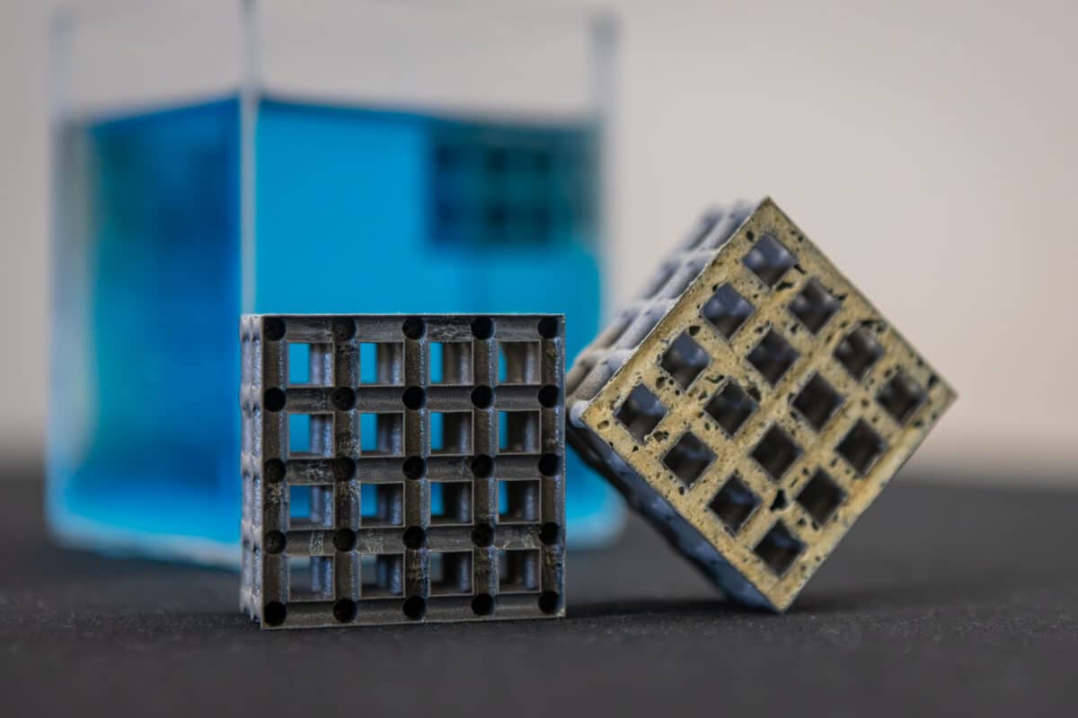 26128-Floating Titanium-PRINT-10