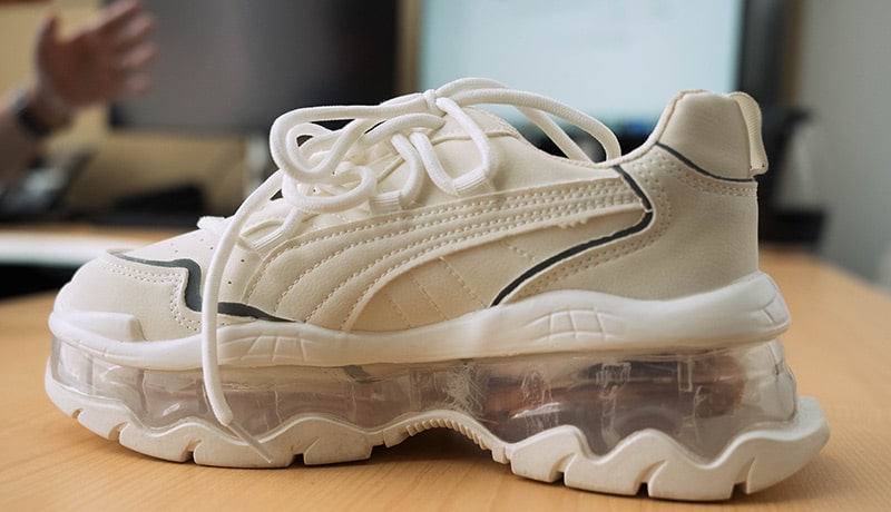 Smart-Shoe-Closeup_PROMO