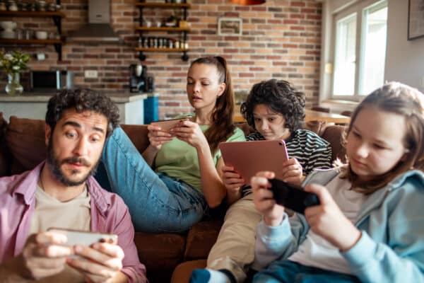 parents scrolling